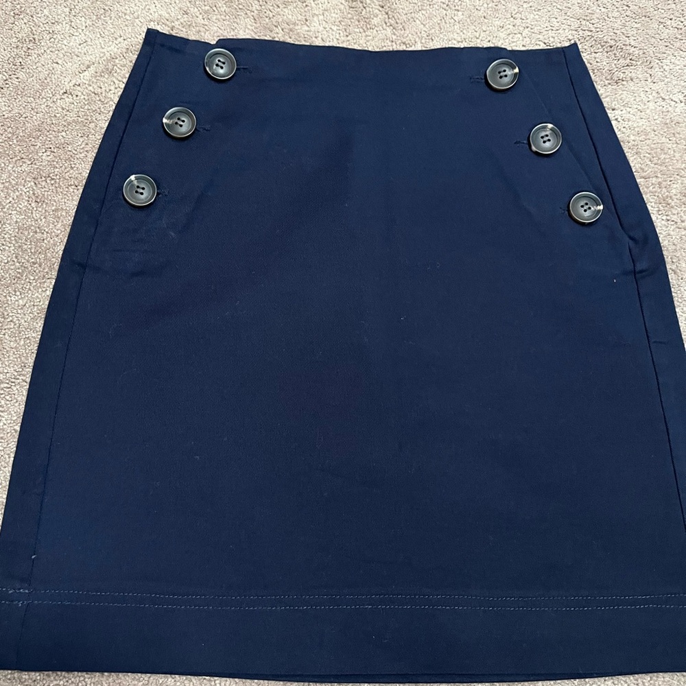 Boden navy blue skirt, Women’s UK size 8R, US size 4R.